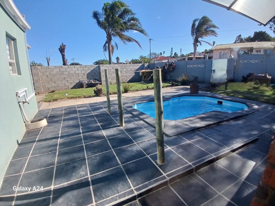 To Let 3 Bedroom Property for Rent in Cambridge West Eastern Cape